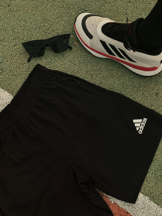 Summer Essentials Shorts | Black Adi